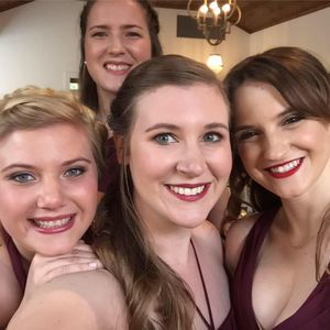 Meet your Posher, Alli